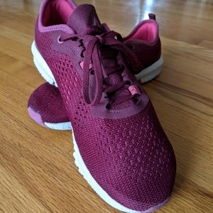 Reebok Flexagon Sneakers